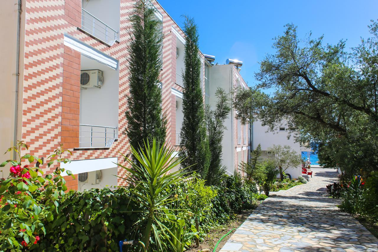 Noan Hotel & Resort Dhermi Exterior photo